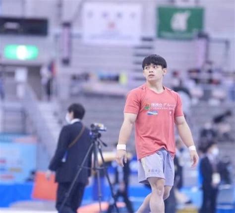 carlos yulo height and weight|Carlos Yulo and the height of sports .